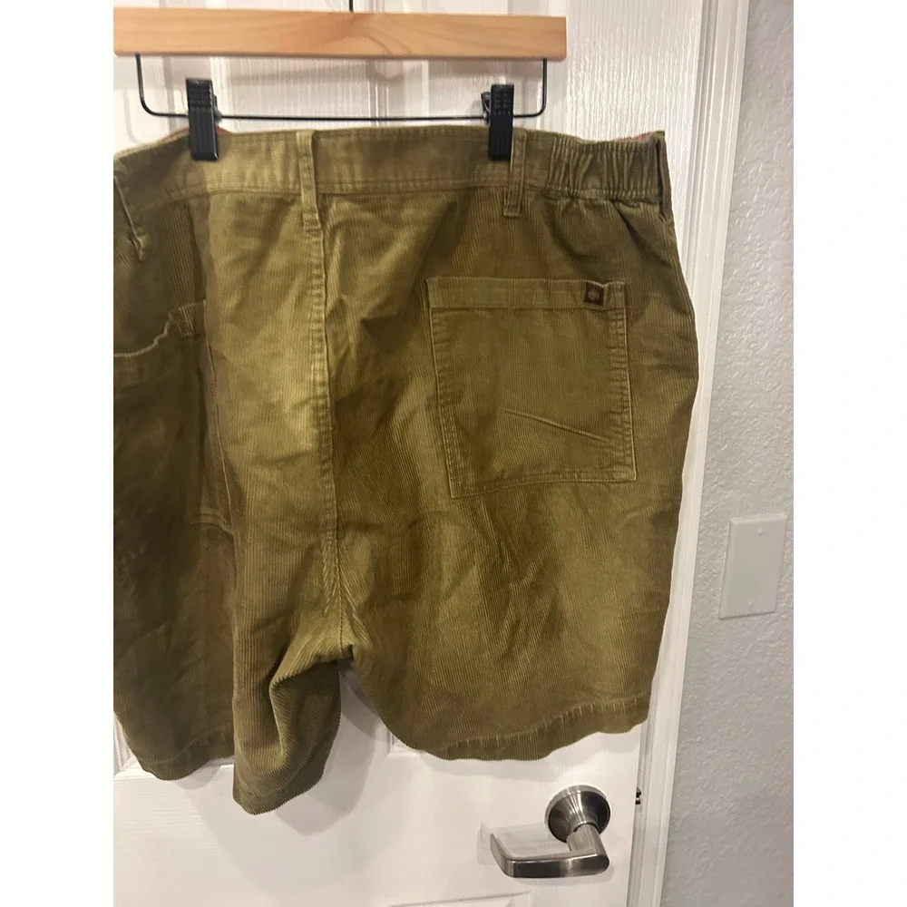 The Territory Ahead Shorts‎ Olive Green Corduroy Elastic Waist XXL Mens Casual